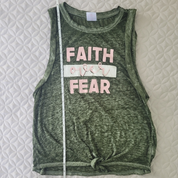 Green Faith Over Fear Tank Top - Picture 5 of 7